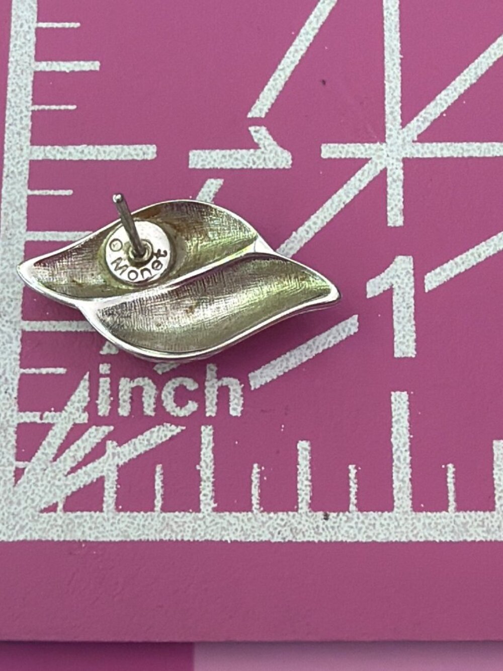 Vintage Monet Silver Tone Wing Stud Pierced Earrings Waves .75" Estate Classic - Picture 4 of 5